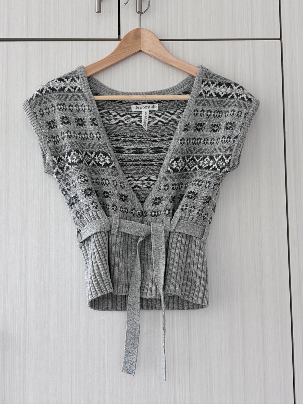 Aeropostale Gray Knit Short Sleeve Tie Top